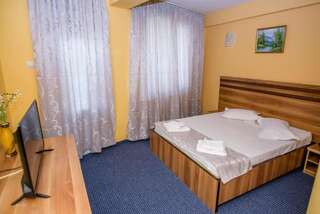 Отель Hotel Cora Констанца Двухместный номер с 1 кроватью или 2 отдельными кроватями-2