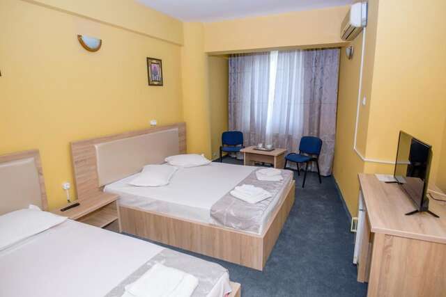 Отель Hotel Cora Констанца-32